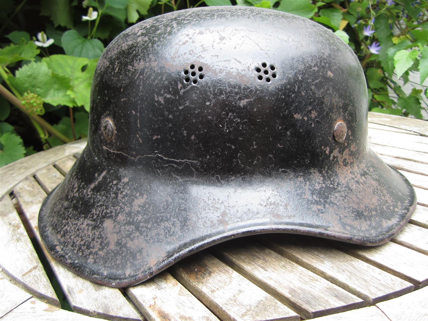 WW2 Luftschutz Gladiator Helmet